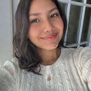 Meet your Posher, Valentina peña